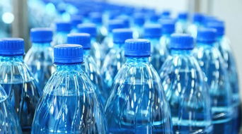 喝水前必读 隔夜水、千滚水和桶装水的真相与常见误区解析